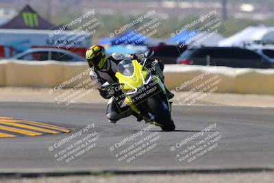 media/Oct-09-2022-SoCal Trackdays (Sun) [[95640aeeb6]]/Turn 2 (1110am)/